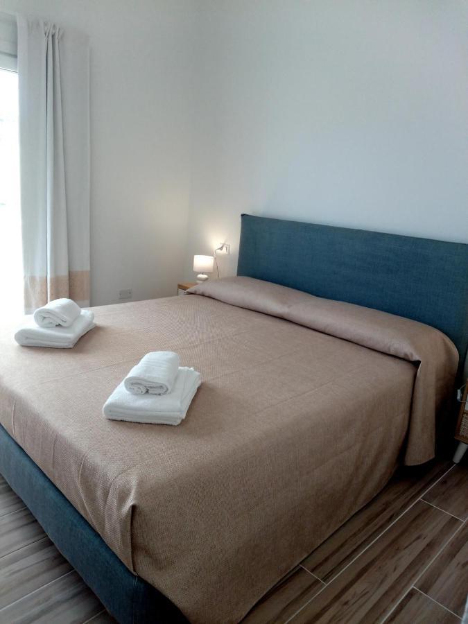 Flamingo Guest House- Rooms Олбия Екстериор снимка