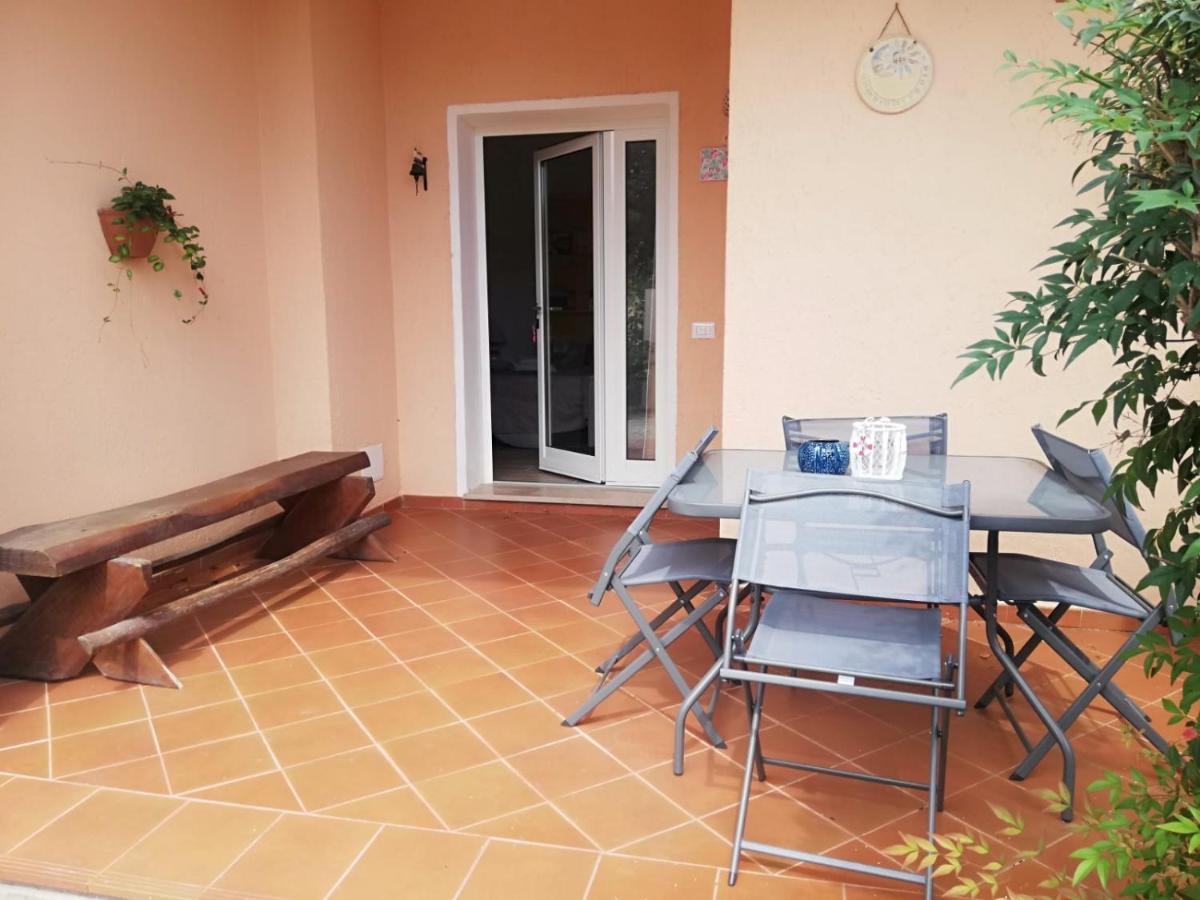 Flamingo Guest House- Rooms Олбия Екстериор снимка