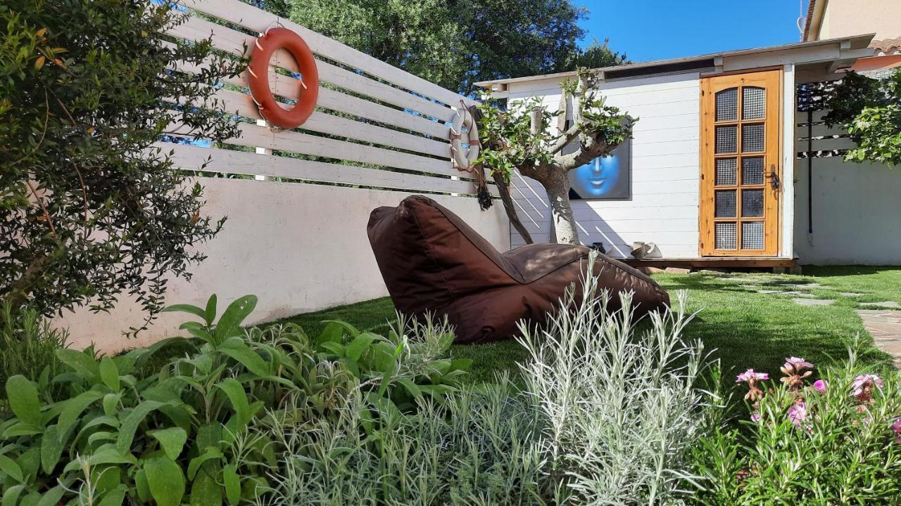 Flamingo Guest House- Rooms Олбия Екстериор снимка