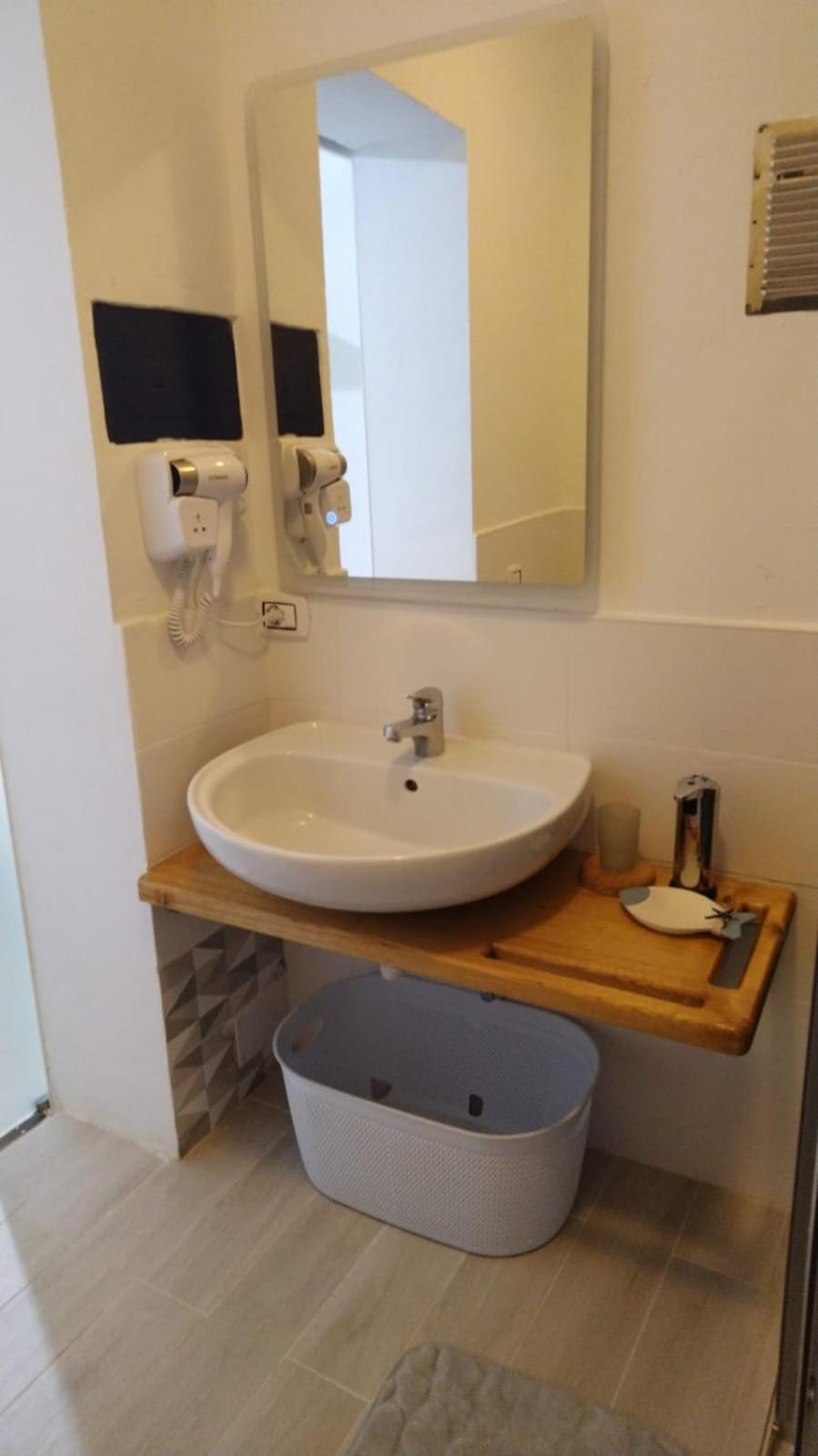 Flamingo Guest House- Rooms Олбия Стая снимка
